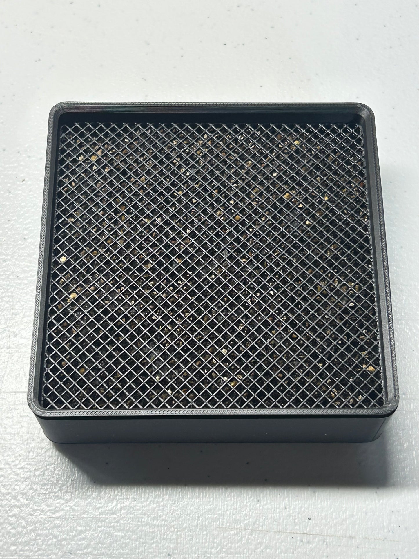 The Cricket Egg Guardian Lay Bin System